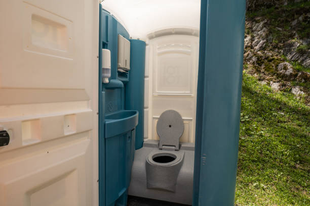 Best Luxury portable toilet rental  in Black Point Green Point, CA